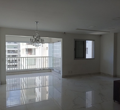 Residencial Flampark- Apartamento 3 suítes, armários, semi-mobiliado, 2 vagas de garagem. Jardim Goiás